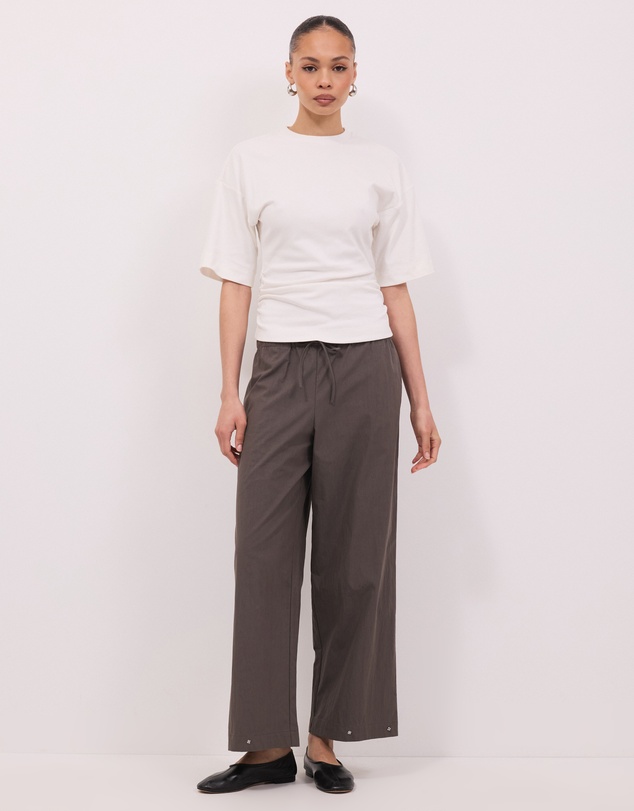 Calli - Willow Cinched Waist T-Shirt