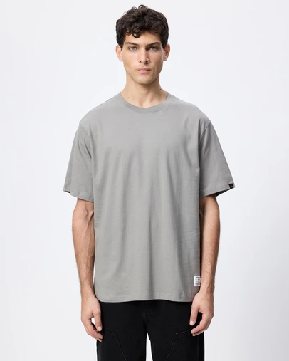 Alpha Industries - Essential Relaxed Fit Tee