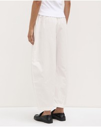 Assembly Label - Lola Barrel Pants