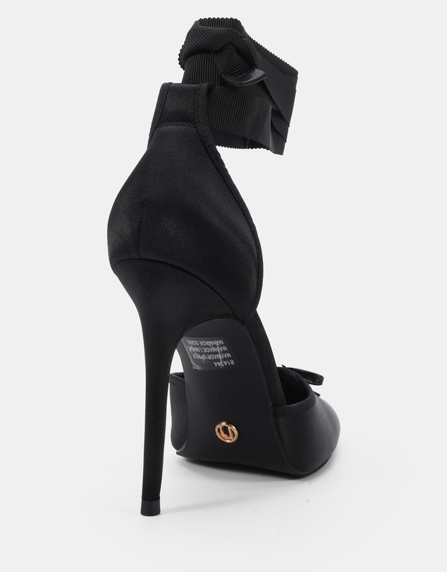Novo - Zaylin Heels