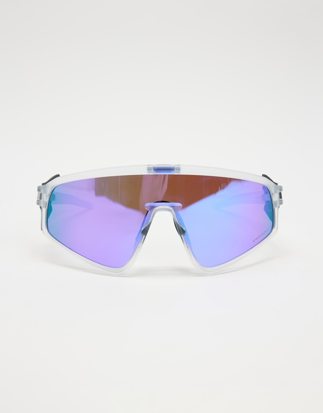 Oakley - Latch Panel