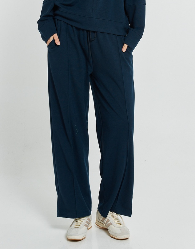 Betty Basics - Elona Jogger