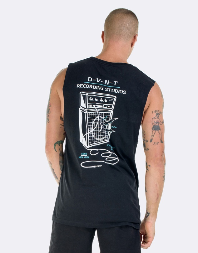 DVNT - Amplified Tank