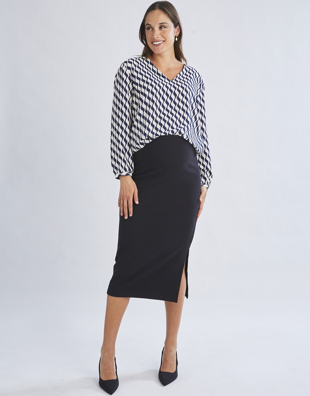 Angel Maternity - Marina Geometric Wave-Print V-Neck Long-Sleeve Blouse