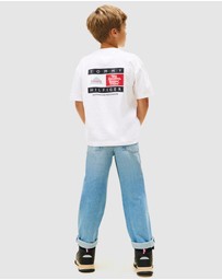 Tommy Hilfiger - Back Multi Logo Print Jersey T-Shirt - Teens