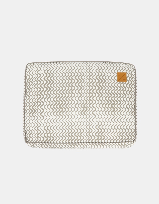 Mog & Bone - Classic Cushion Dog Bed - Mocha Wave