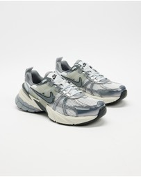 Nike - V2K Run - Women's