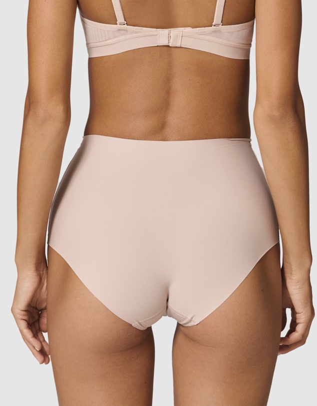 Simone Perele - Story Control Brief
