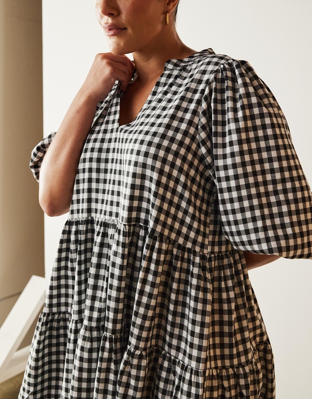 Atmos&Here Curvy - Eydis Gingham Midi Dress