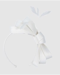 Max Alexander - Large White Satin Bow Racing Fascinator
