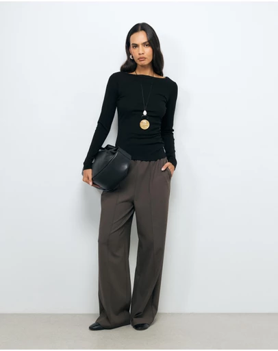 AERE - Boat Neck Gathered Jersey Top