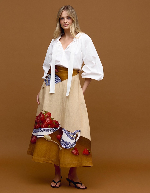 Binny - Strawberries Cream Skirt