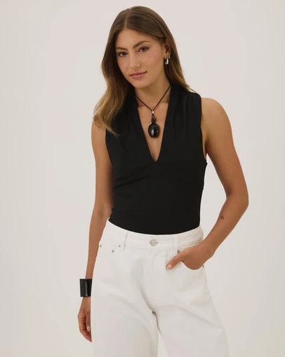 Atmos&Here - Charlotte High V-Neck Gathered Top