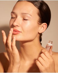 IKOU - COLLAGEN LIP PLUMPING BOOSTER 15ml