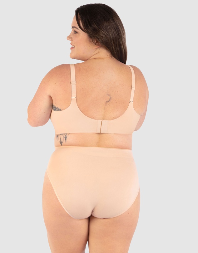 B Free Intimate Apparel - Invisible Mesh Comfort Padded Bra (C-D-DD-E-F-G) Cup
