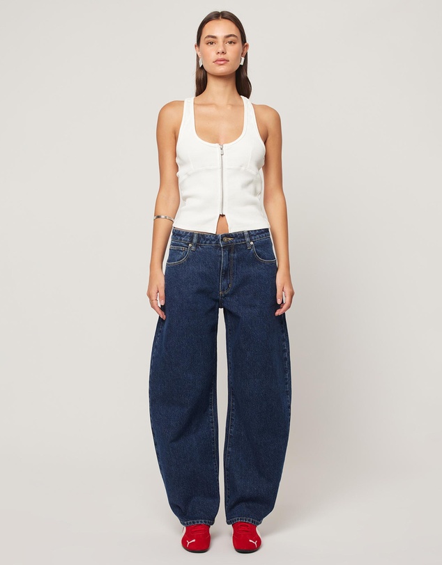 Abrand - 95 Mid Barrel Jeans