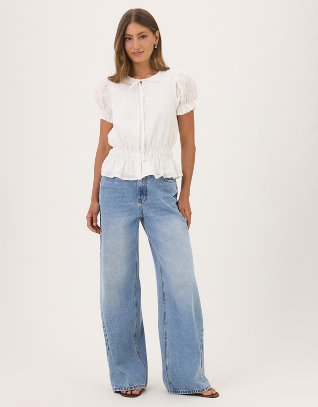 Atmos&Here - Eliza Embroidered Gathered Top