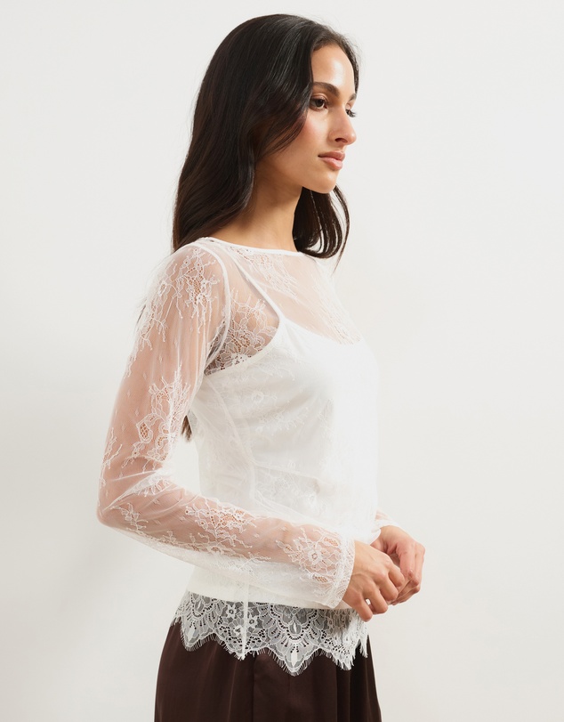 Atmos&Here - Gigi Chantilly Lace Long Sleeve Top With Removeable Cami