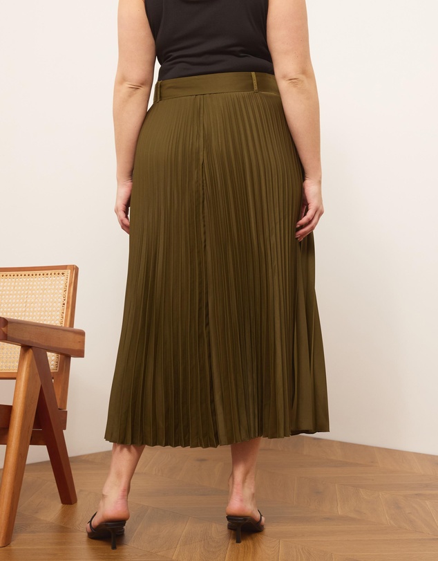 Atmos&Here Curvy - Hailey Pleated Belt Midi Skirt