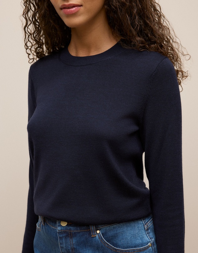 Trenery - Merino Classic Crew in Night Sky
