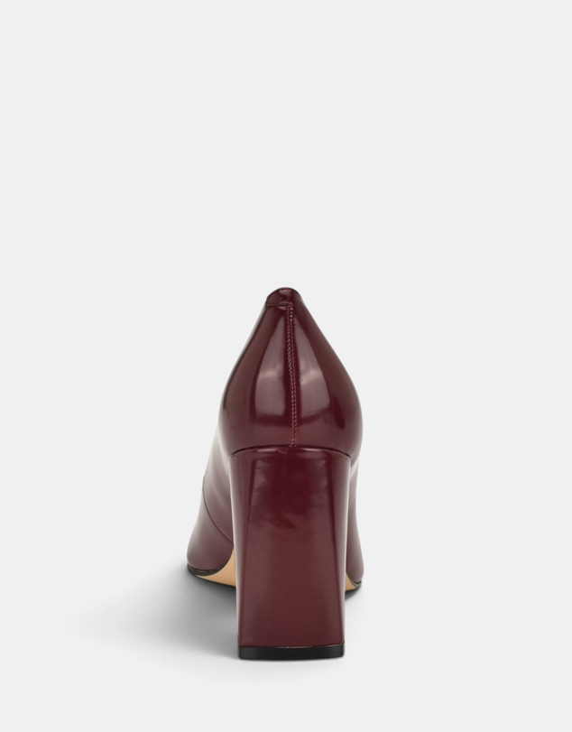 GUESS - Barrial Pumps