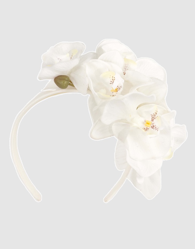 Max Alexander - White Orchid Racing Fascinator