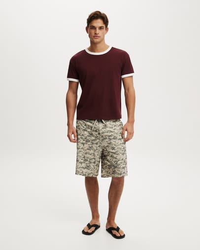 DIGITAL CAMO