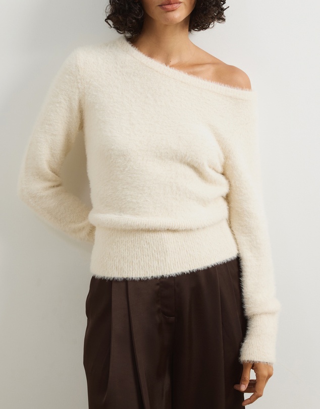 Atmos&Here - Abi Off Shoulder Sweater