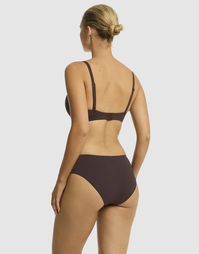Sea Level Australia - Essentials Edit Cross Front Moulded Underwire Bra