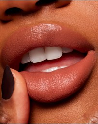 MAC - Powder Kiss Velvet Blur Slim Stick