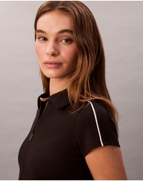 Calvin Klein Jeans - Tech Knit Cropped Polo Shirt