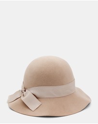 Morgan & Taylor - Julietta Wool Felt Cloche Hat in Beige Sand