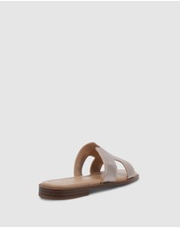Nude Footwear - Delta