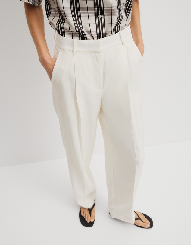 Country Road - Pleat Front Pant