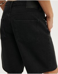 Cotton On - Baggy Denim Shorts