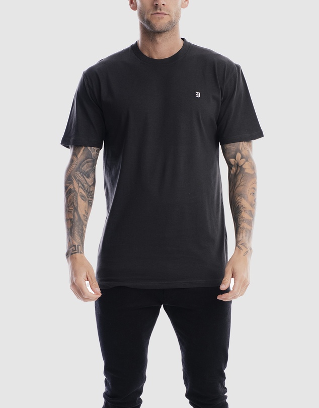 DVNT - Classic Embroidery Tee