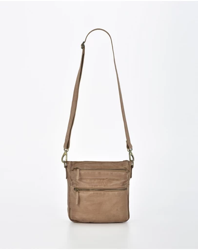 Cobb & Co - Mawson Washed Leather Multiple Pocket Crossbody