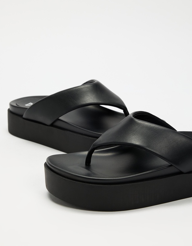 Dazie - Lucy Platform Thongs