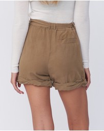 Amelius - Lydia Twisted Hem Mini Shorts