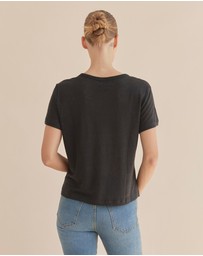 Amelius - Coogee Linen Crew Neck Tee