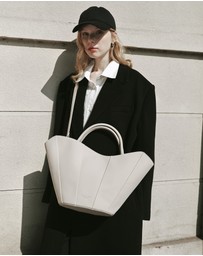 Gaston Luga - Josefine - Waterproof Tote Shoulder Carry Bag