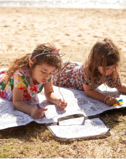 Icando - Picnic Blanket Colouring Fun