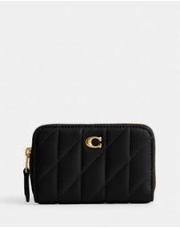 Coach - Quilted Pillow Leather Essential Small Zip Around Card Case