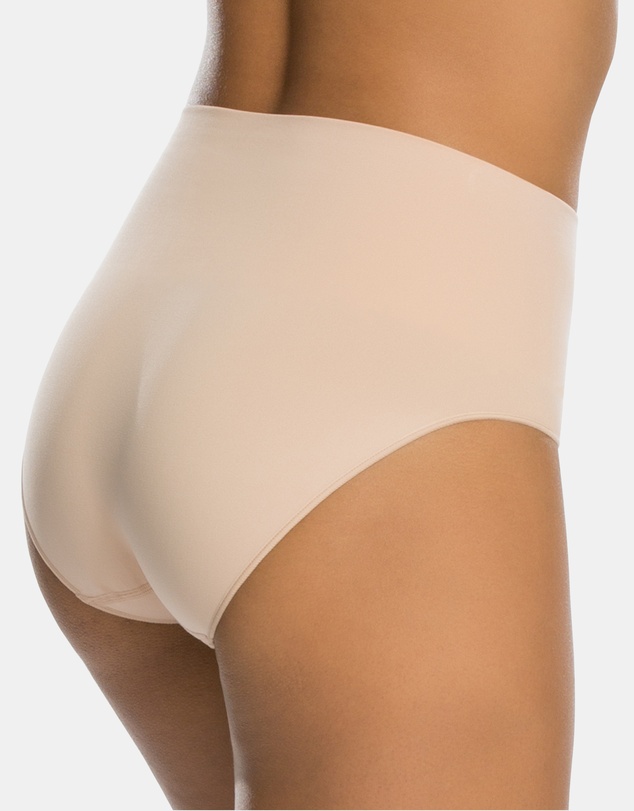 Spanx - Everyday Shaping Panties Briefs