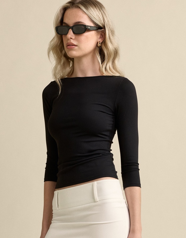 MVN - Three Quarter Sleeve Top