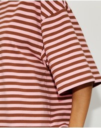 Dazie - Nostalgia Stripe Oversized Boyfriend Tee