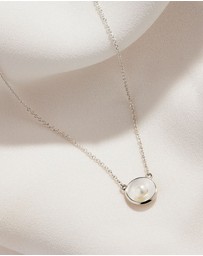 Najo - Capri Silver and Pearl Necklace