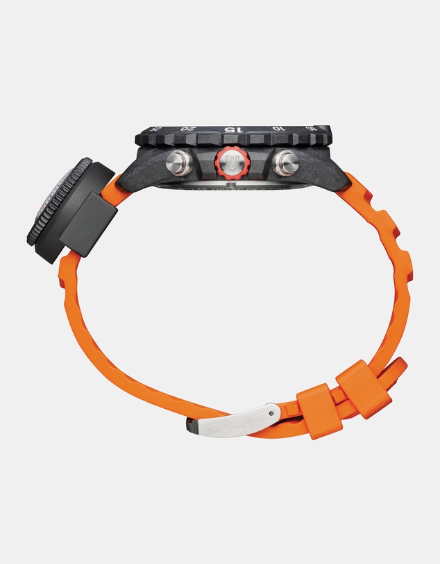 Luminox - Bear Grylls Survival Watch