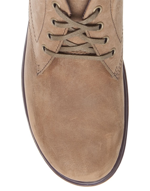 Dr Martens - Revive Barney Chukka Boot