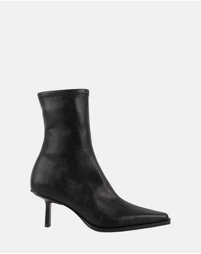 Steve Madden - Briane Black Boots